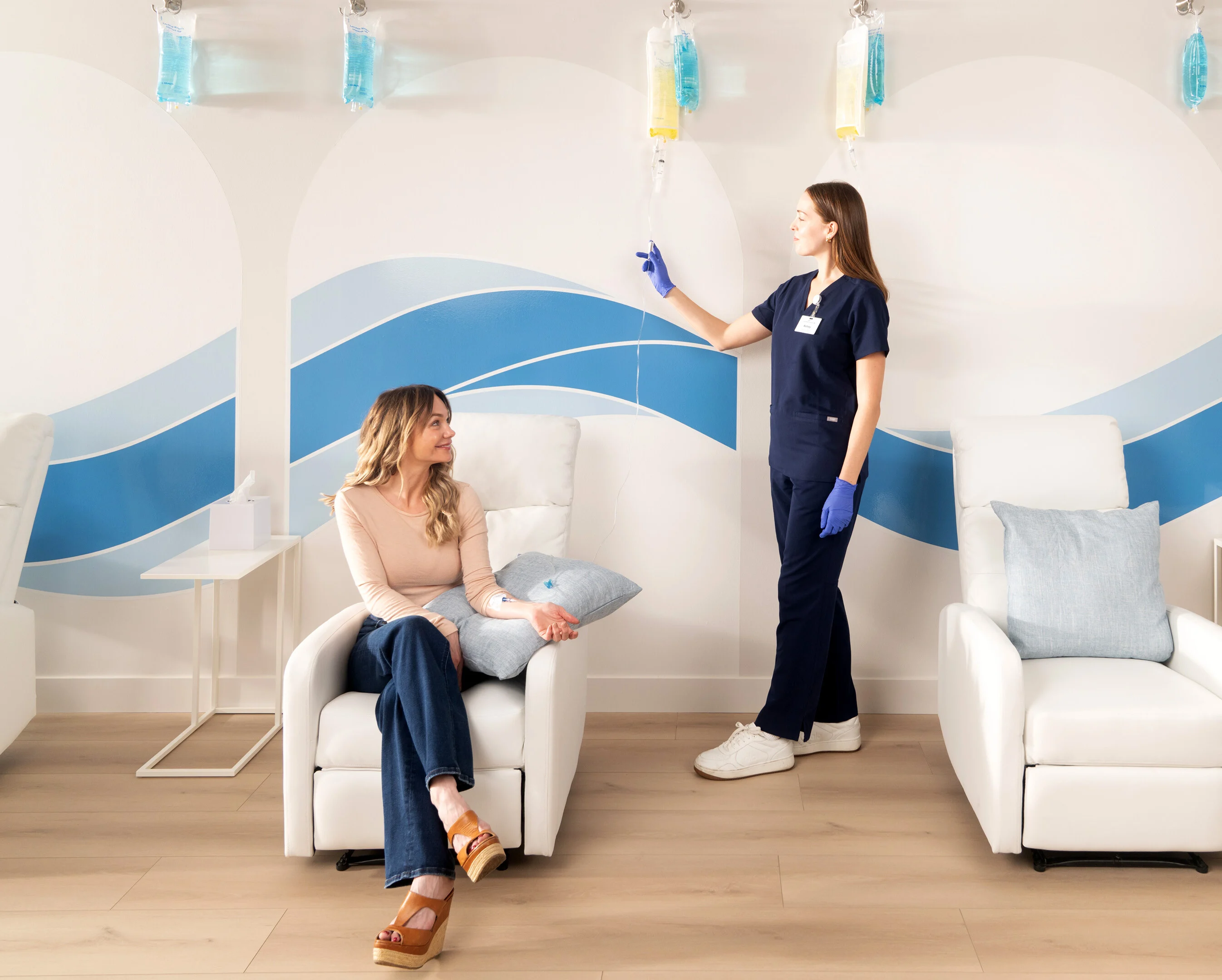 IV therapy nurse in London preparing mobile drip session